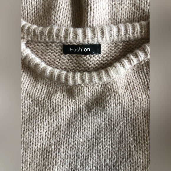 Crew neck sweater, khaki color, Large - Picture 6 of 6